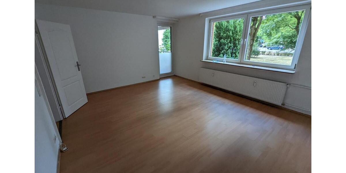 Hochparterre Hannover Döhren-Wülfel - 3 Zimmer, 79 m&sup2;, 880&euro; | Angebot:25988537