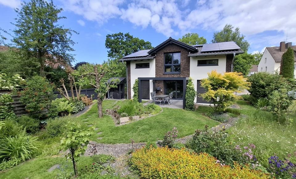 Einfamilienhaus Garbsen Berenbostel - 5 Zimmer, 166 m&sup2;, 719.000&euro; | Angebot:24945203