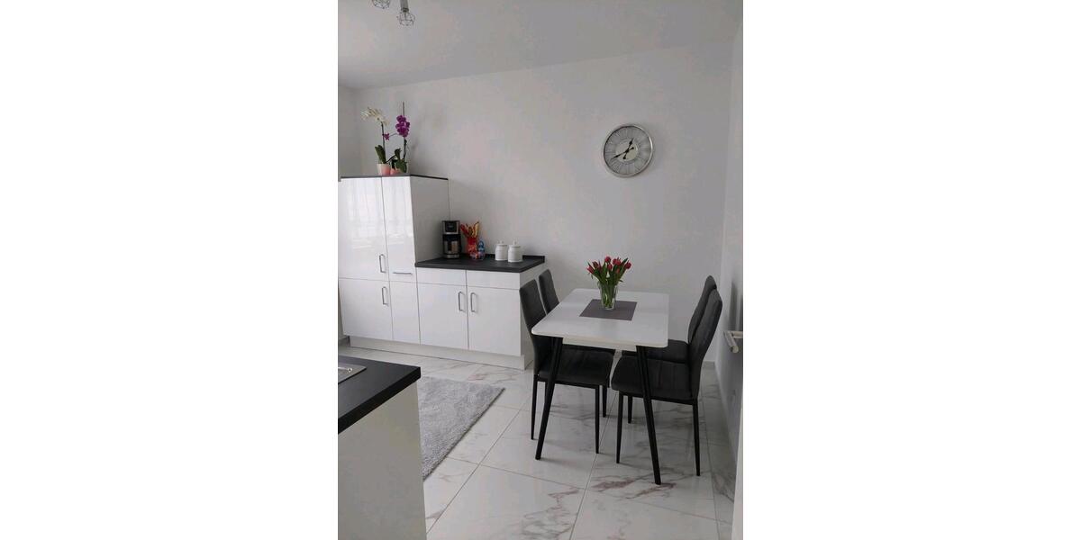 Erdgeschoßwohnung Garbsen Berenbostel - 3 Zimmer, 70 m&sup2;, 1.300&euro; | Angebot:26311219