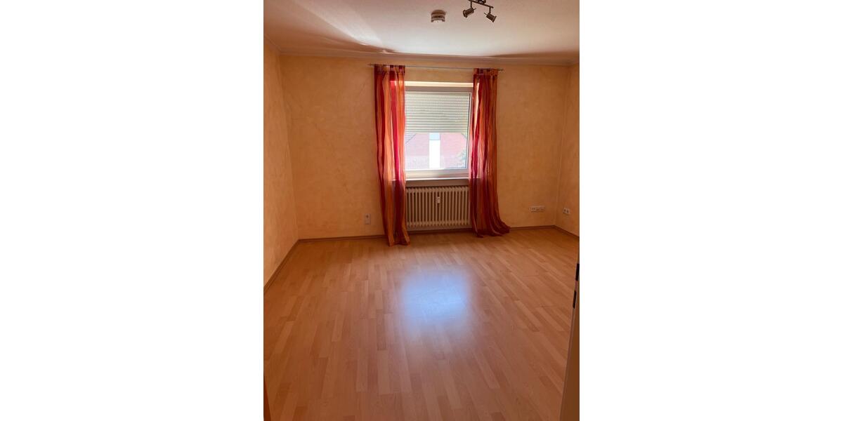 Etagenwohnung Wedemark - 3 Zimmer, 81 m&sup2;, 240.000&euro; | Angebot:27049144