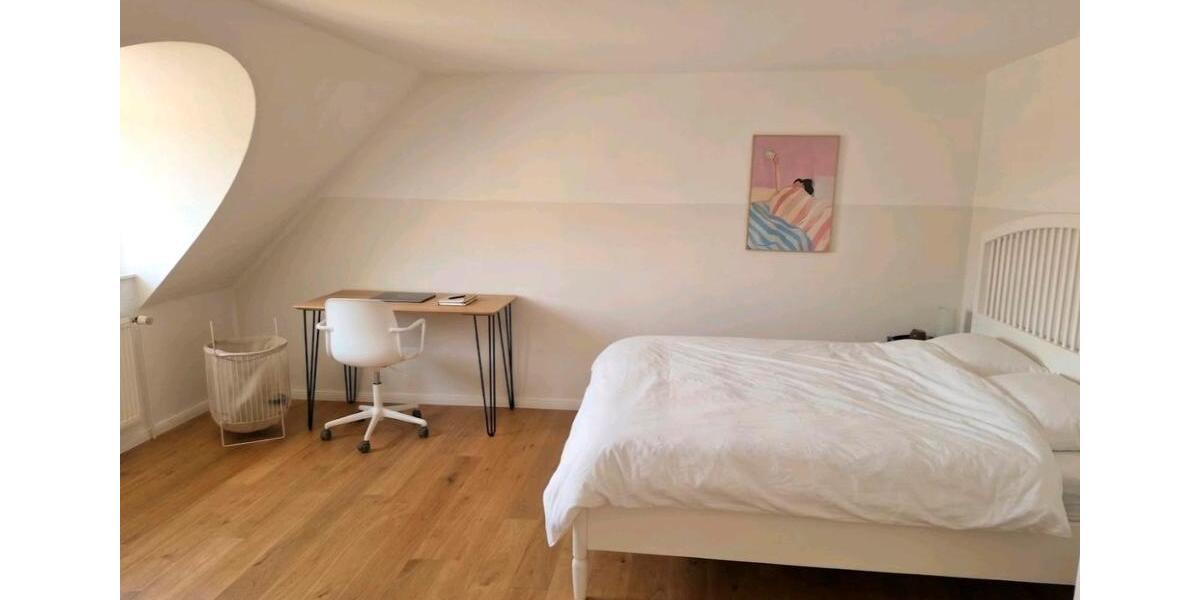 Maisonettenwohnung Hannover Döhren-Wülfel - 4 Zimmer, 145 m&sup2;, 1.850&euro; | Angebot:27594891