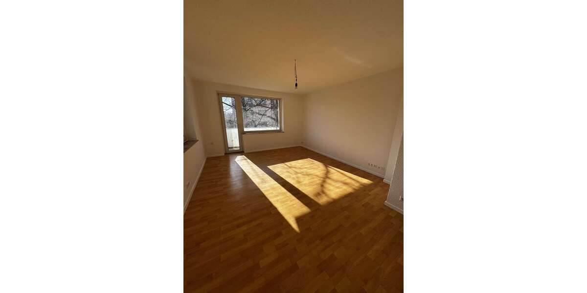 Etagenwohnung Hannover Vahrenwald-List - 4 Zimmer, 85 m&sup2;, 750&euro; | Angebot:25300999