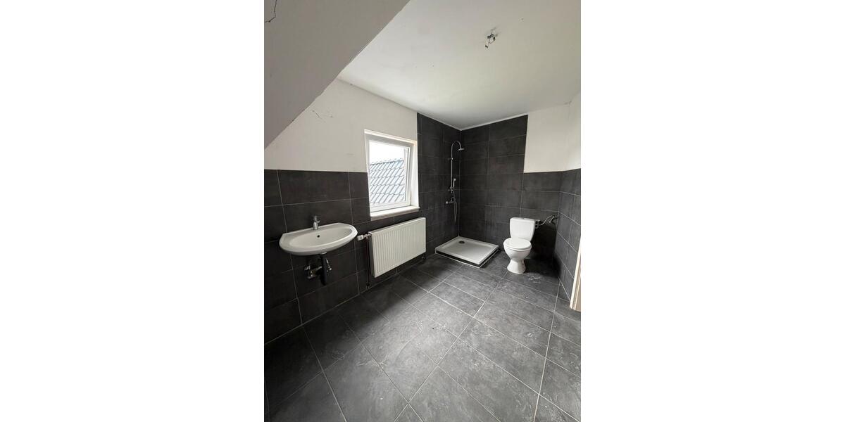Etagenwohnung Bad Münder am Deister - 3 Zimmer, 85 m&sup2;, 680&euro; | Angebot:27587286