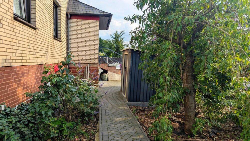 Mehrfamilienhaus, Wohnhaus Neustadt am Rübenberge Bordenau - 9 Zimmer, 259 m&sup2;, 519.000&euro; | Angebot:26196814