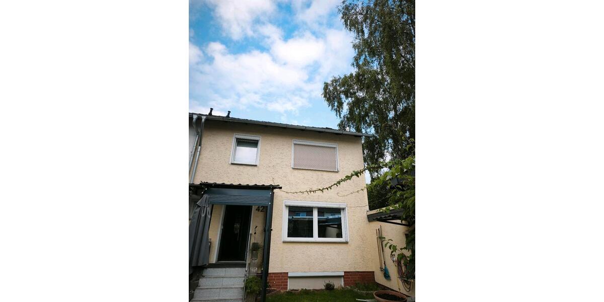 Reihenhaus Burgwedel - 4 Zimmer, 103 m&sup2;, 500.000&euro; | Angebot:27134768