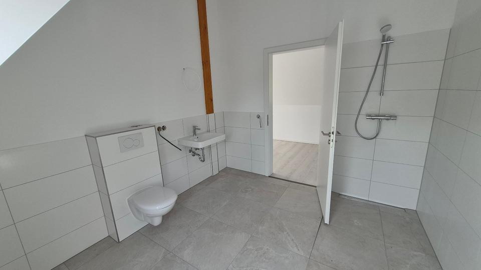 Dachgeschoßwohnung Wedemark - 2 Zimmer, 86 m&sup2;, 1.160&euro; | Angebot:26681639