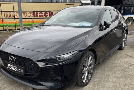 Mazda 3 21.609 km 24.480 &euro; Hildesheim 31137