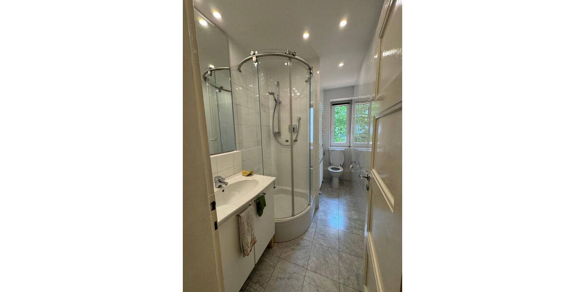 Etagenwohnung Hannover Linden-Süd - 3 Zimmer, 84 m&sup2;, 1.000&euro; | Angebot:26809429