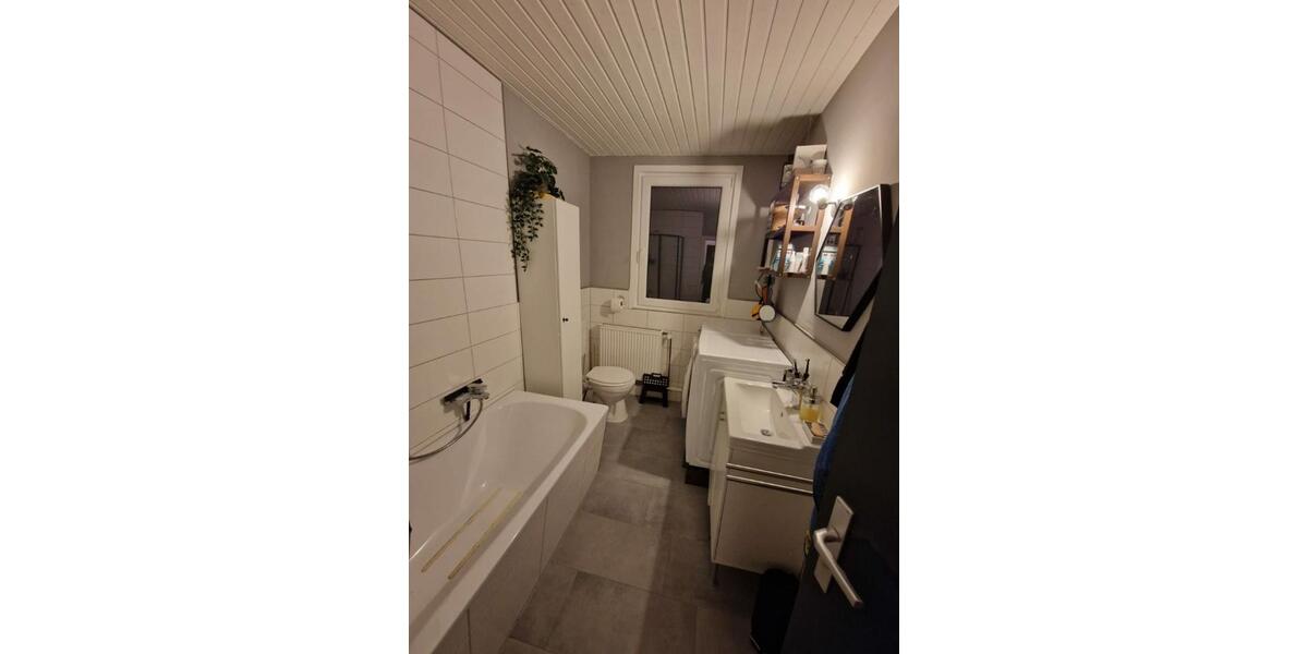 Bungalow Sarstedt - 6 Zimmer, 125 m&sup2;, 1.100&euro; | Angebot:24490456