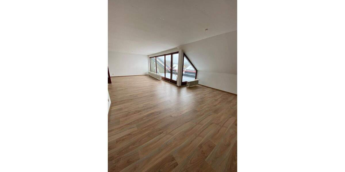 Etagenwohnung Garbsen Berenbostel - 2 Zimmer, 82 m&sup2;, 170.000&euro; | Angebot:24911255