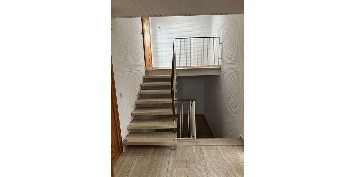 Doppelhaushälfte mit Garten und Garage 3 zimmer