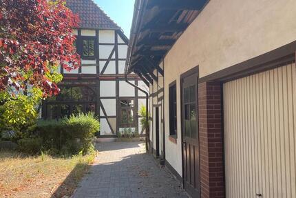 Wohnung Hannover Linden-Limmer - 3 Zimmer, 65 m&sup2;, 700&euro; | Angebot:27604577