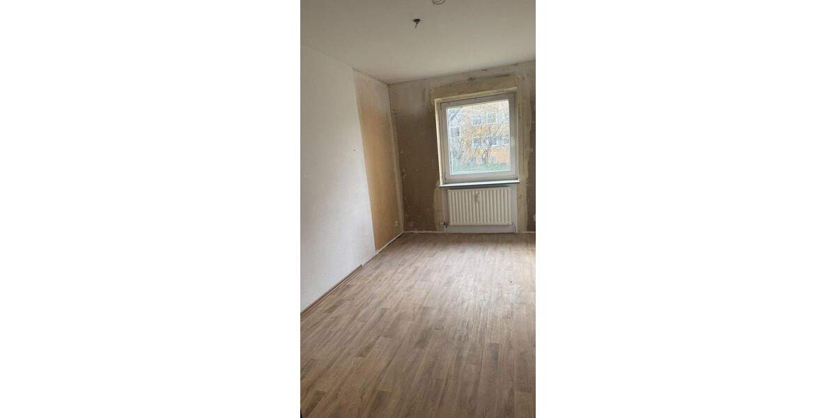 Etagenwohnung Hannover Ahlem - 4 Zimmer, 85 m&sup2;, 195.000&euro; | Angebot:25838509