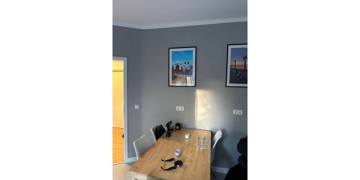 *Sanierte Wohnung in der List zentrumsnah mit guter Anbindung optional mit Dachboden 180 m2 mit zu verkaufen* 3 zimmer