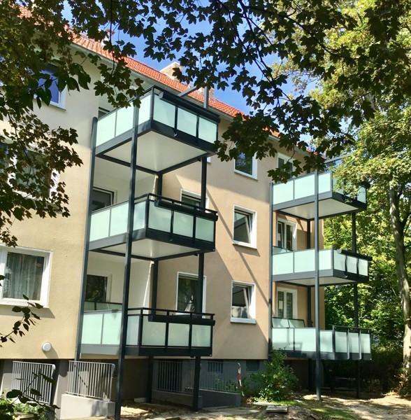 Gemütlichkeit ist hier garantiert - ruhige 2-Zimmer-Wohnung mit XL-Balkon