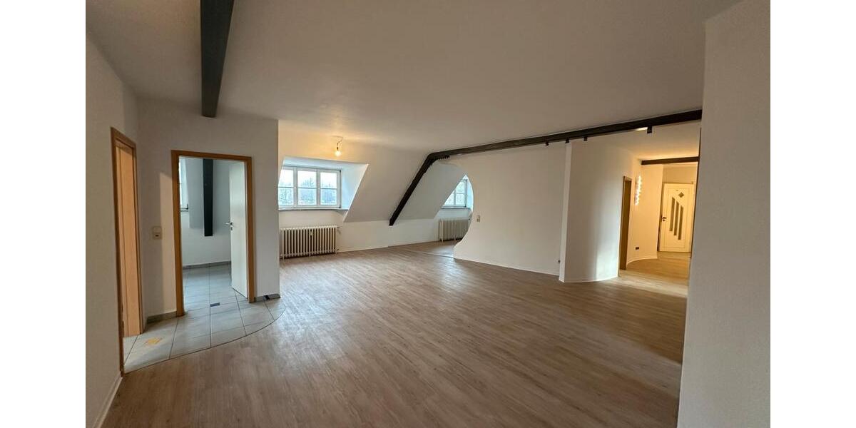 Gewerbeobjekt Hildesheim Oststadt/Stadtfeld - 5 Zimmer, 192 m&sup2;, 790&euro; | Angebot:26086047