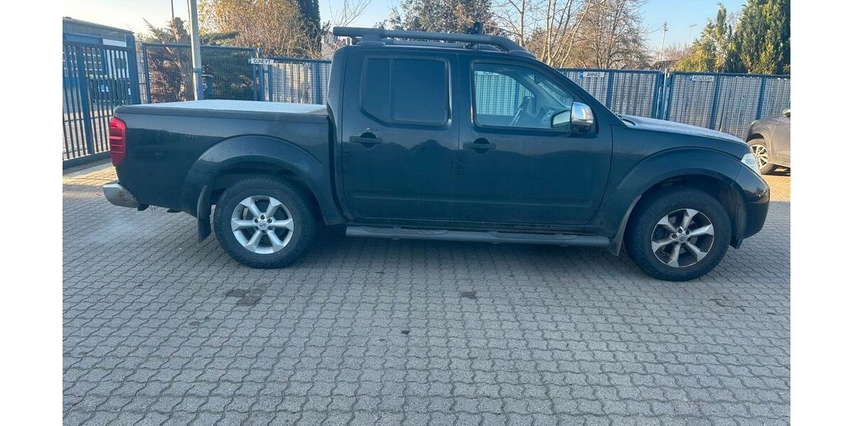 Nissan Navara 325.000 km 5.500 &euro; Seelze 30926
