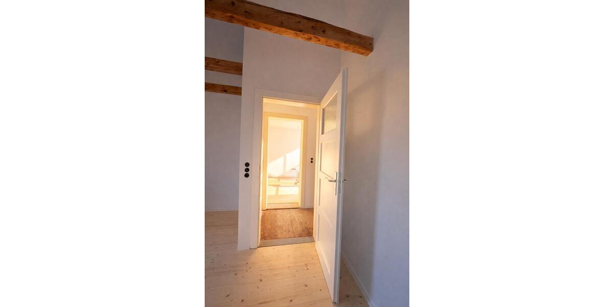 Etagenwohnung Wunstorf - 4 Zimmer, 100 m&sup2;, 1.900&euro; | Angebot:26396295