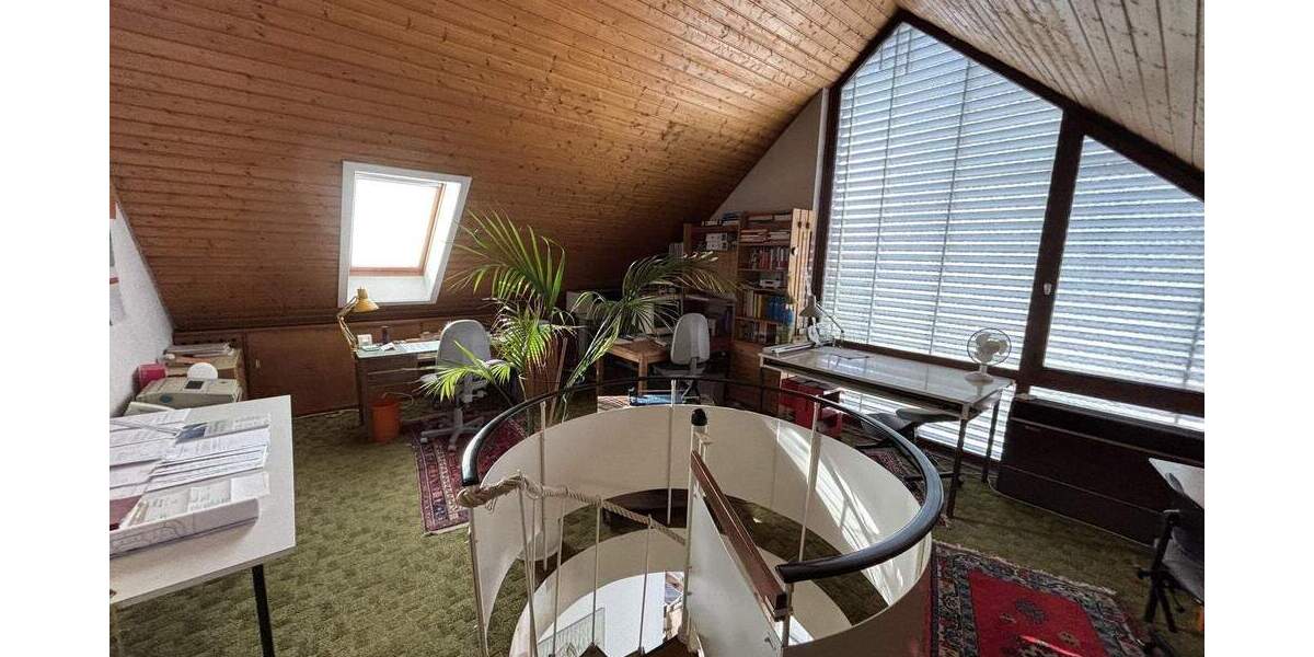 Einfamilienhaus Ronnenberg Weetzen - 7 Zimmer, 216 m&sup2;, 249.000&euro; | Angebot:25733409