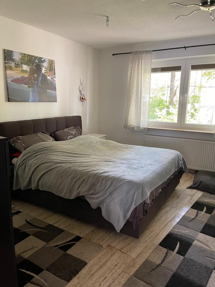 1–2 Familienhaus auf großem Grundstück