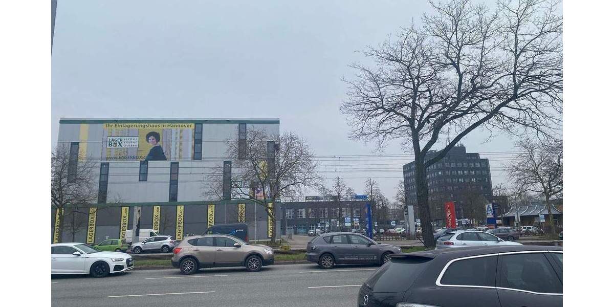 Ladengeschäft mit großer Schaufensterfront direkt an der Vahrenwalder Straße zimmer