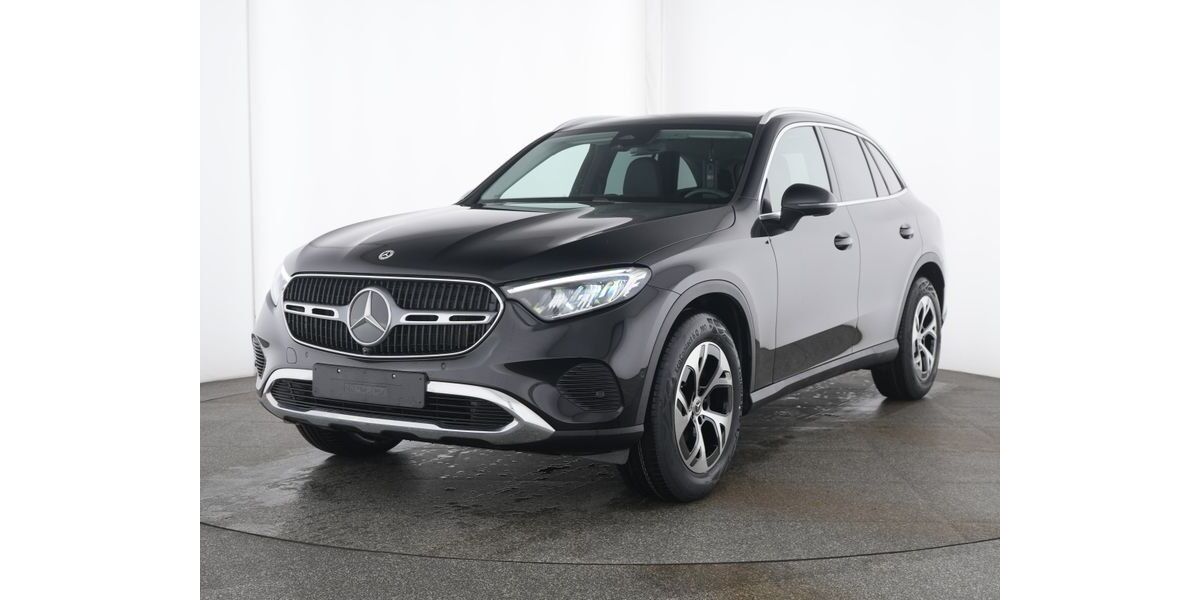 Mercedes-Benz GLC 220 8.136 km 55.950 &euro; Gehrden 30989