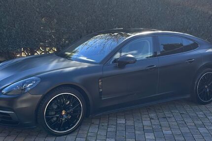 Porsche Panamera 152.000 km 48.900 € Langenhagen 30853