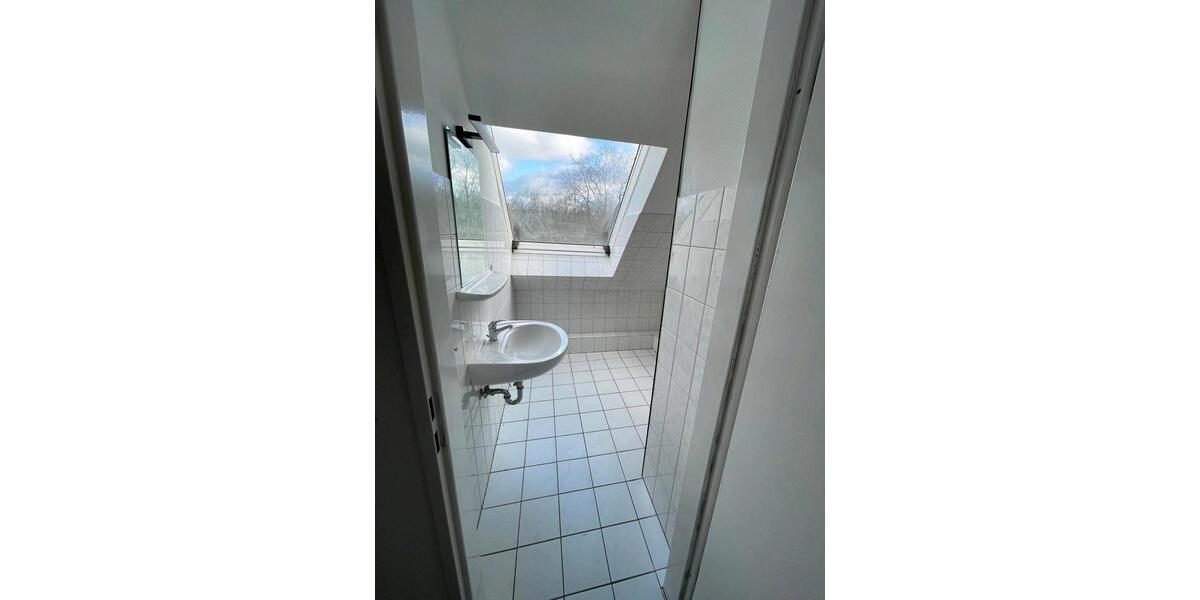 Helle Büroräume Praxis Atelier Hobby Raum zu vermieten zimmer