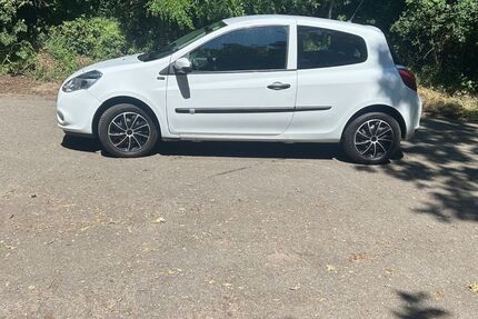 Renault Clio 115.800 km 2.200 &euro; Neustadt 31535