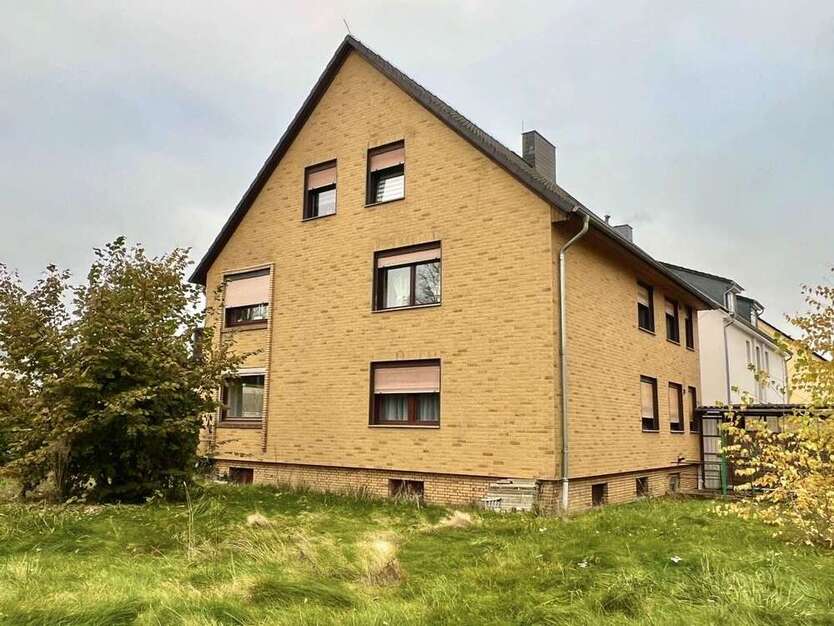 Haus zum Kaufen in Garbsen Berenbostel 625.000 € 275 m²