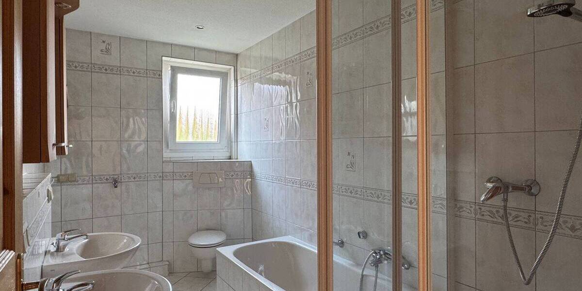 Etagenwohnung Barsinghausen - 4 Zimmer, 100 m&sup2;, 189.000&euro; | Angebot:23981171