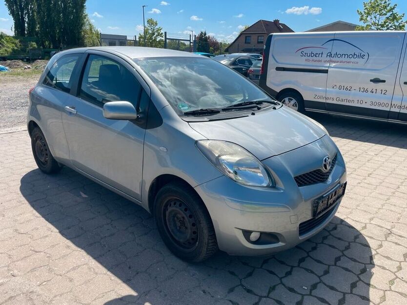 Yaris