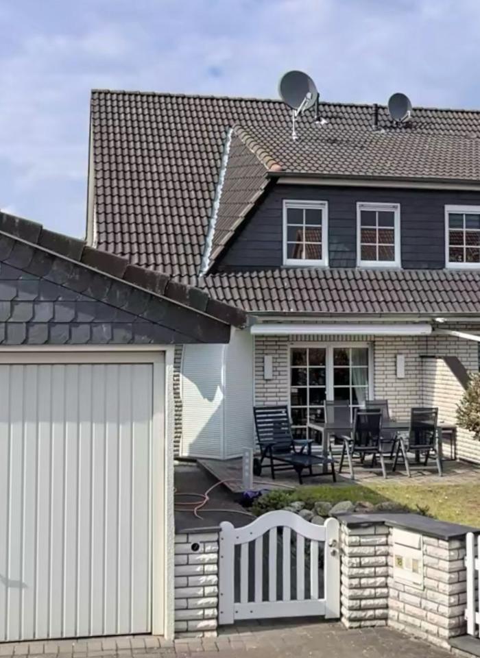 Doppelhaushälfte DHH Neustadt, Kernstadt, in TopLage zu vermieten
