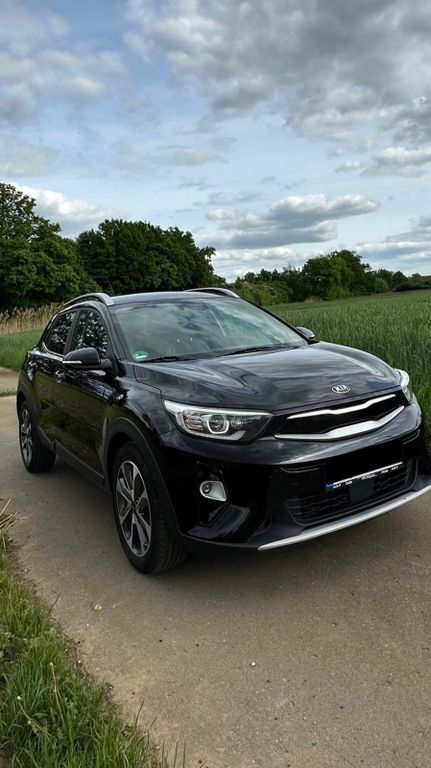 Kia Stonic 142.889 km 11.000 € Hannover 30519