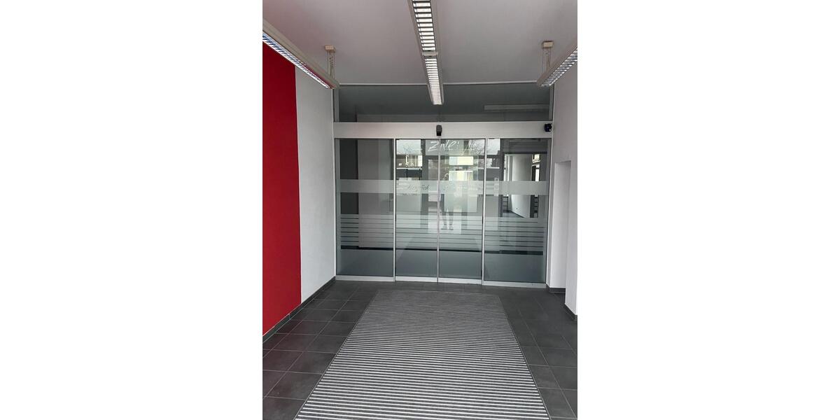 Premium-Bürofläche (614 m²) | Ehemalige Bank | Barrierefrei | zimmer