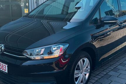 VW Touran 256.100 km 7.890 &euro; Ronnenberg 30952