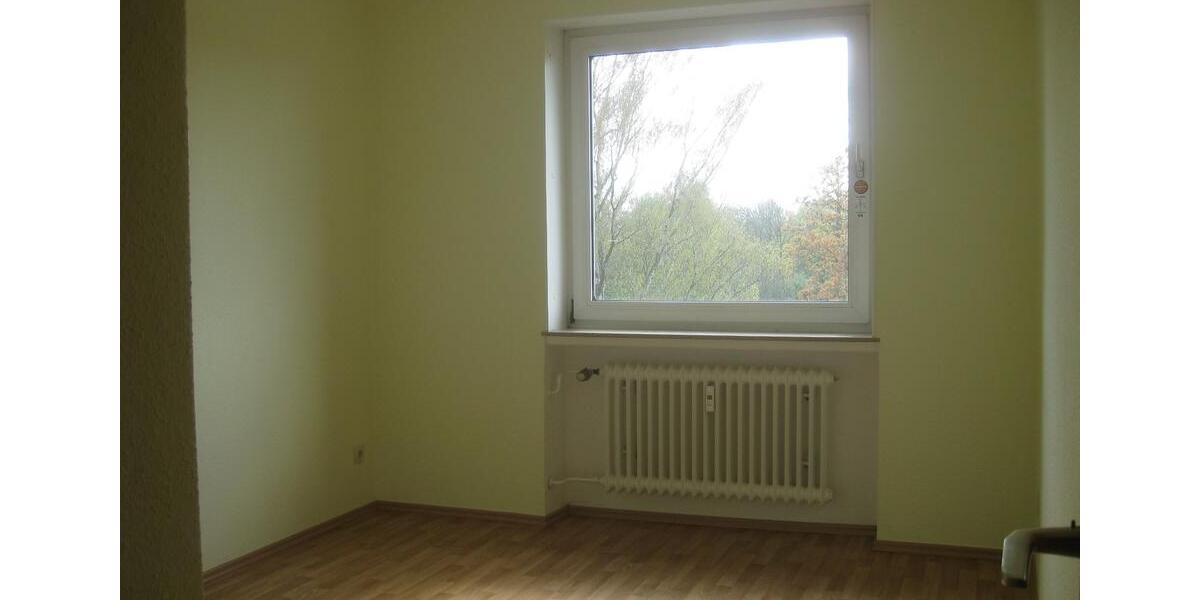 Etagenwohnung Hannover Herrenhausen-Stöcken - 3 Zimmer, 75 m&sup2;, 240.000&euro; | Angebot:26826367