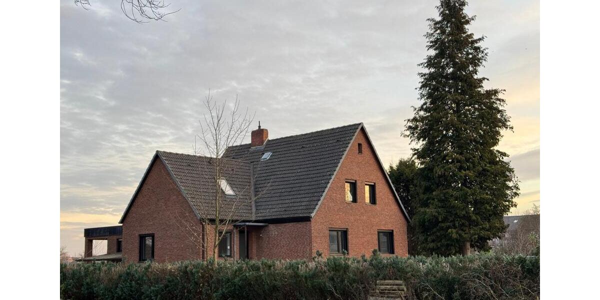 NEU ❤️ 5 Zimmer EG Wohnung mit Terrasse - kernsaniert - 146 qm 5 zimmer