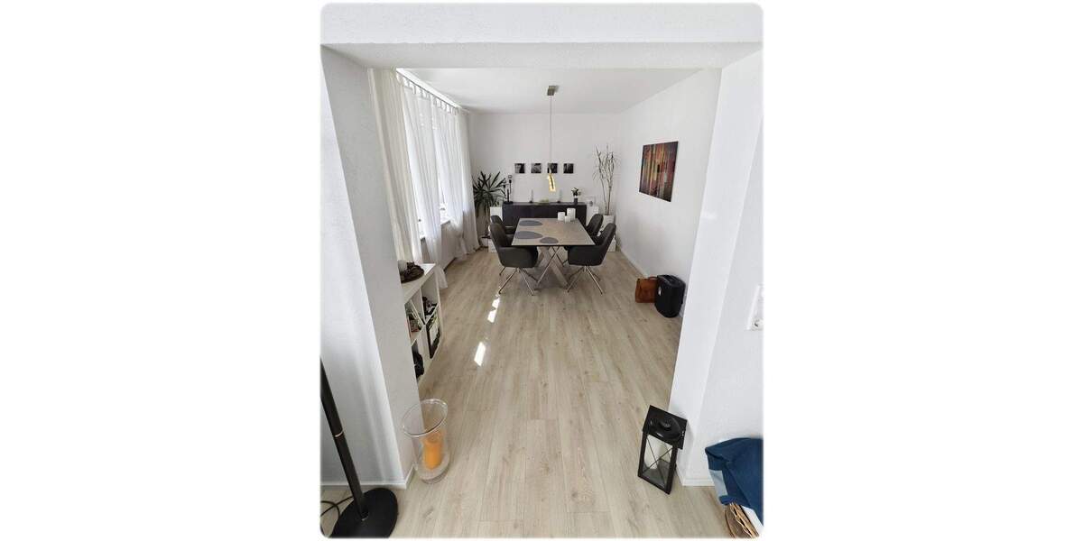 Hannover - Burg - Viel Platz für Familie & Co Ein- oder Zweifamilienhaus mit großem Garten entdecken 8 zimmer