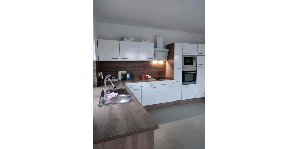 Doppelhaushälfte Hannover - 6 Zimmer, 154 m&sup2;, 1.500&euro; | Angebot:26035556