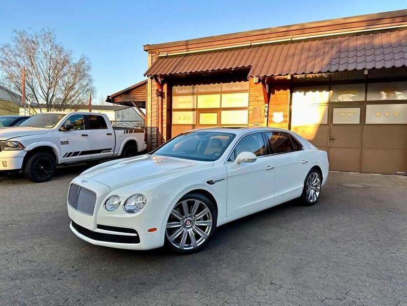 Bentley Flying Spur 7.400 km 89.900 € Isernhagen 30916