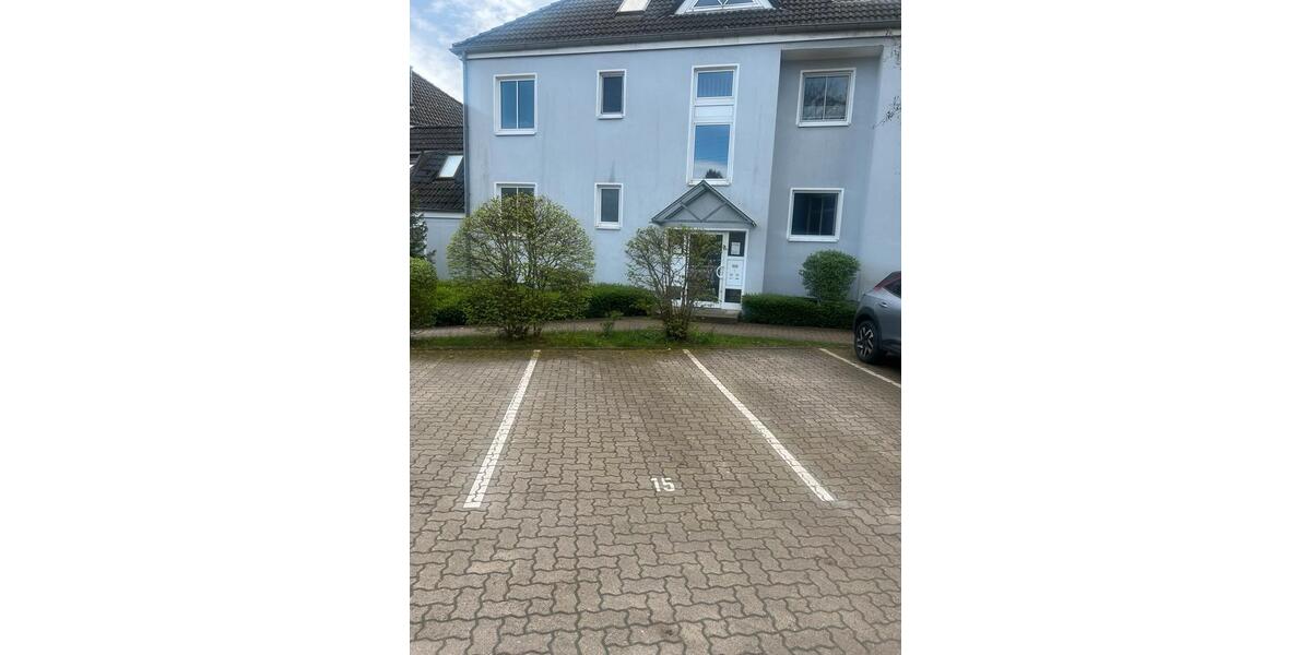 Garagen / Stellplätze Hannover Herrenhausen-Stöcken - 40&euro; | Angebot:23275401