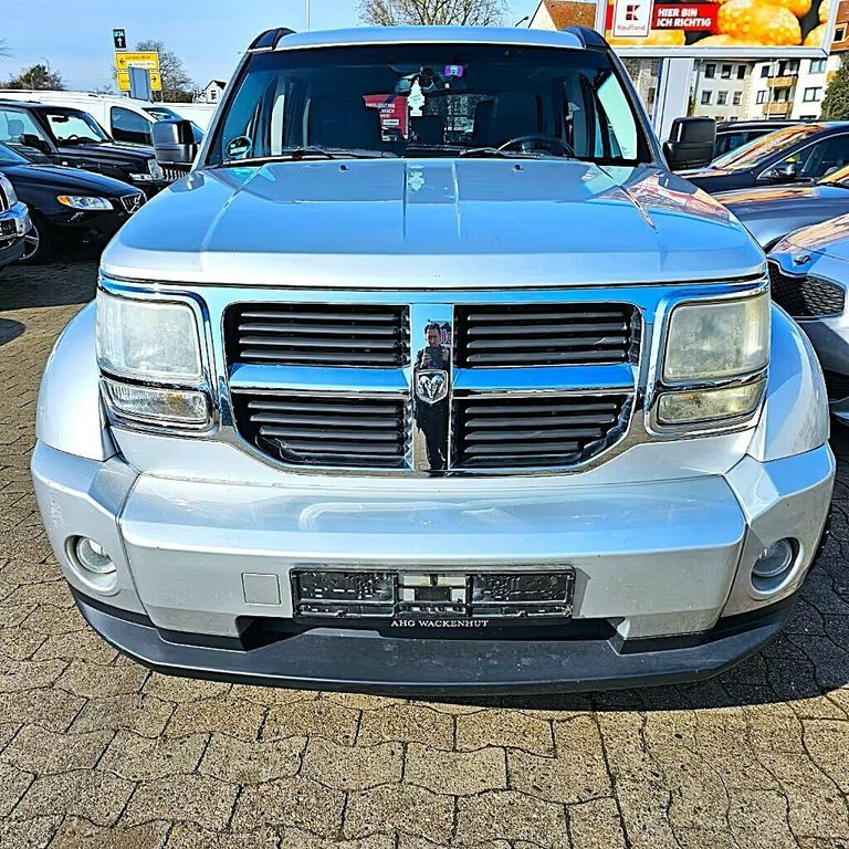Dodge Nitro 257.000 km 4.450 € Garbsen/ Hannover 30827