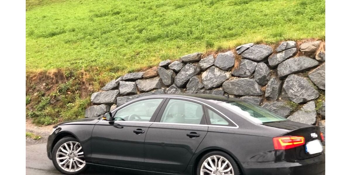 Audi A6 290.000 km 12.100 &euro; Hannover 30655