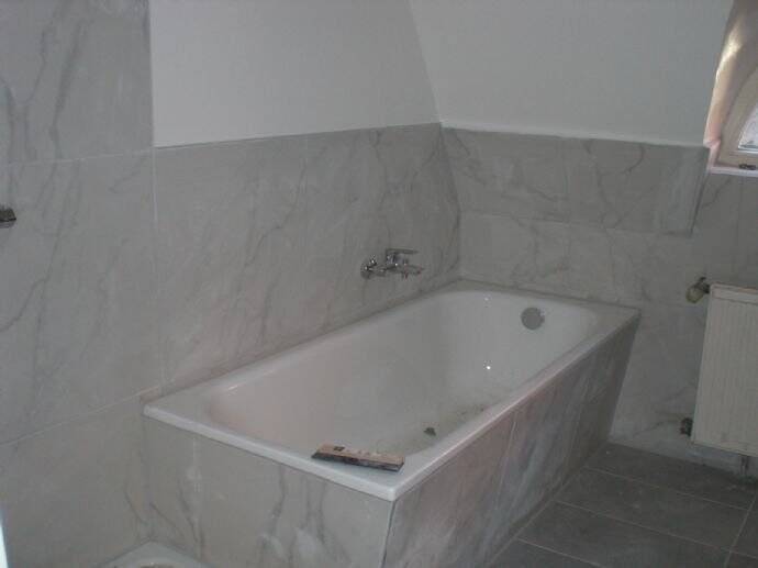 *Sanierte Wohnung in der List zentrumsnah mit guter Anbindung optional mit Dachboden 180 m2 mit zu verkaufen* 3 zimmer