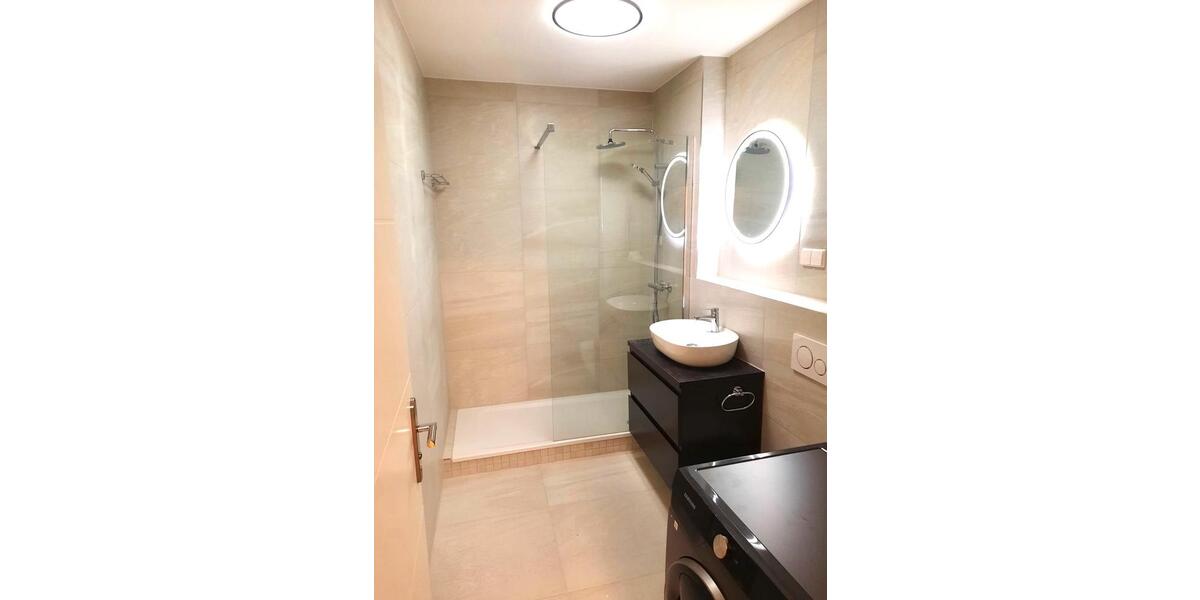 2 Zimmer mit Balkon und Lift, Fußbodenheizung 2 zimmer