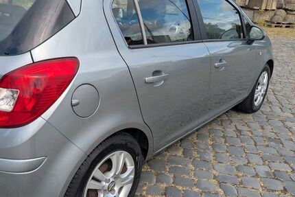 Opel Corsa 188.200 km 2.700 &euro; Hannover 30659