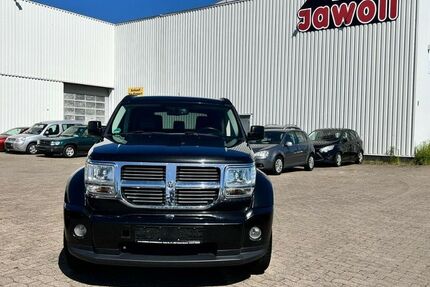 Dodge Nitro 299.000 km 4.450 &euro; Garbsen/ Hannover 30827
