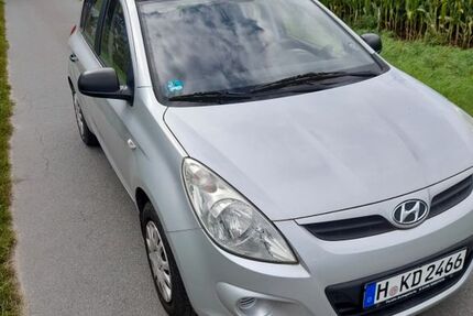 Hyundai i20 100.000 km 4.199 € Neustadt 31535