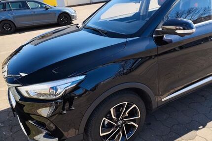 MG ZS 15.500 km 14.800 € Garbsen 30827